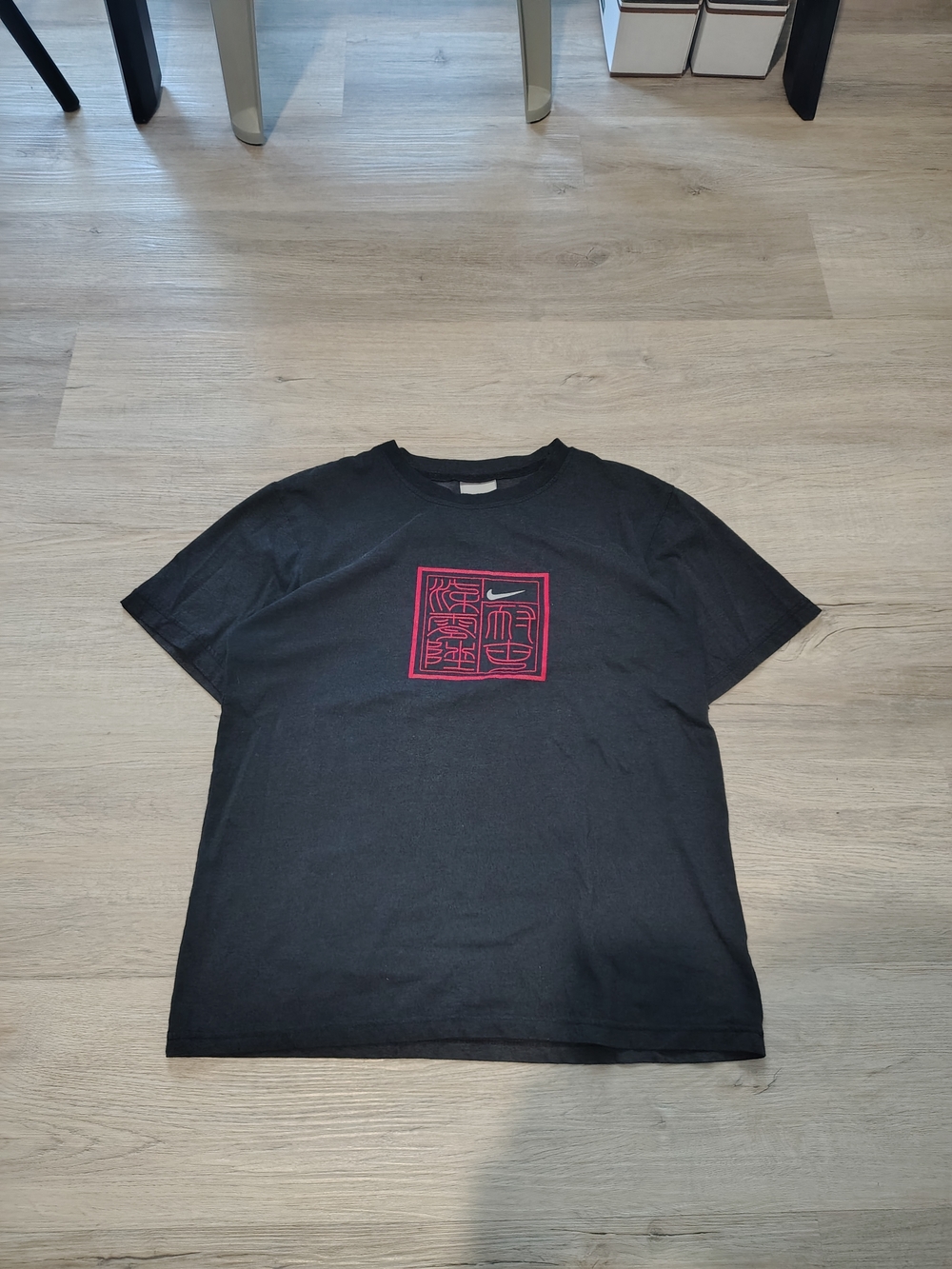 Y2K Nike Black Graphic Tee